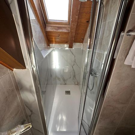 Hostal Ezkaurre Isaba Eksteriør billede
