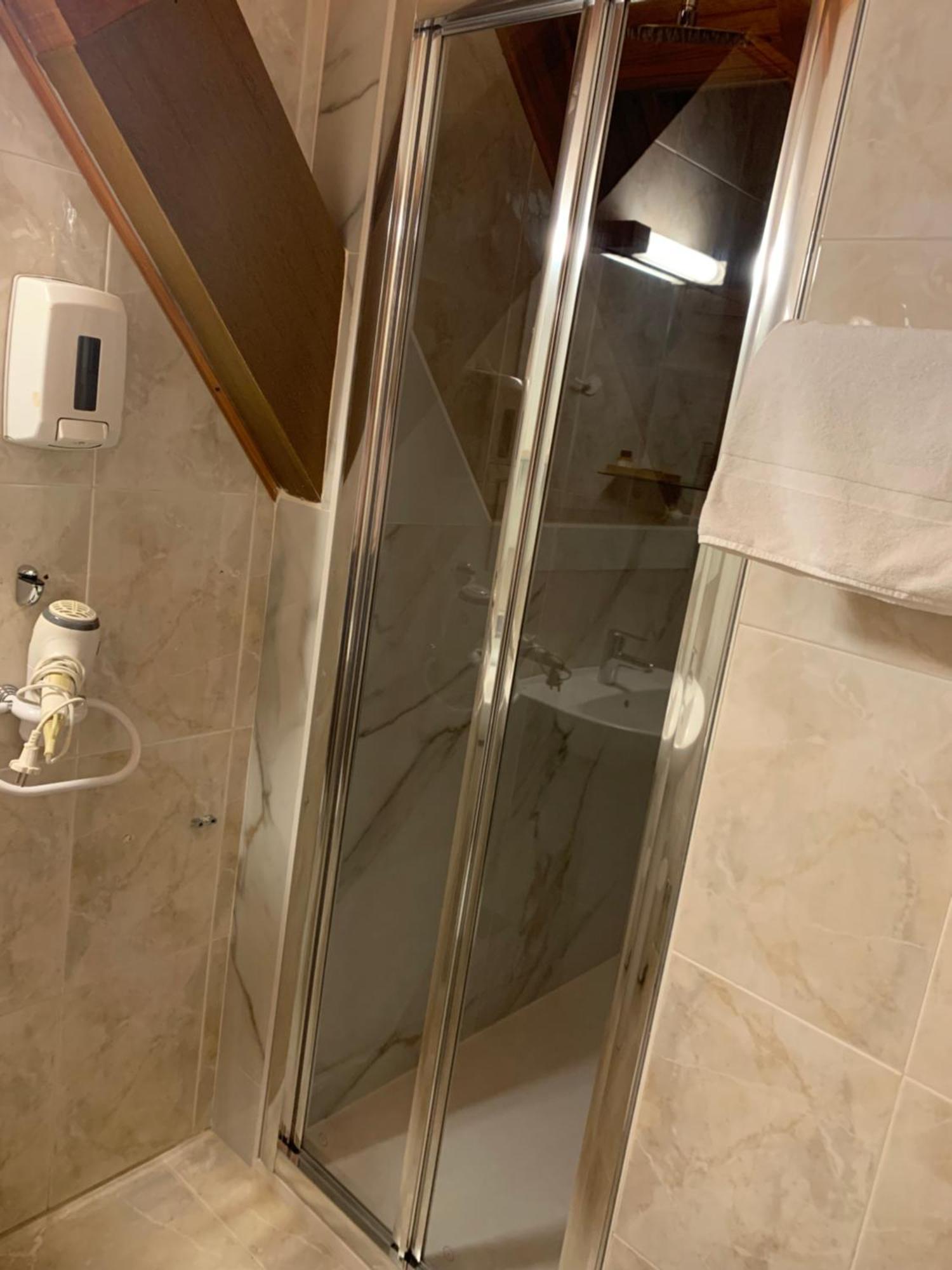 Hostal Ezkaurre Isaba Eksteriør billede